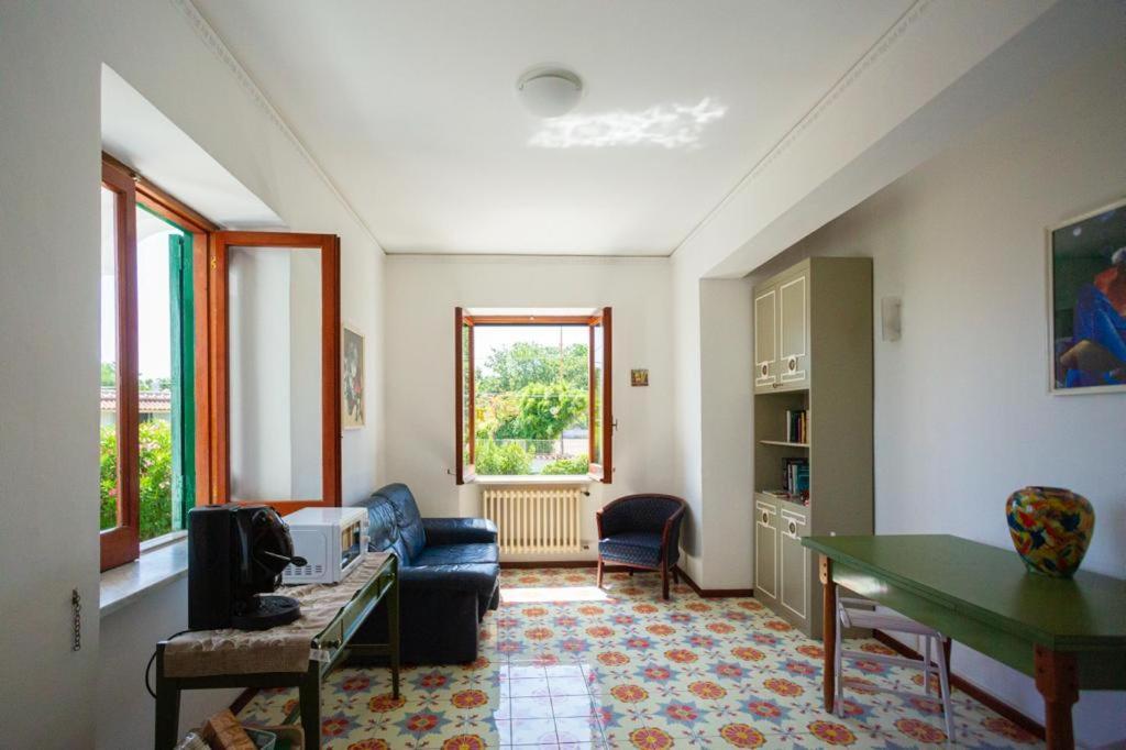 Villa Rosa Rooms イスキア島 エクステリア 写真